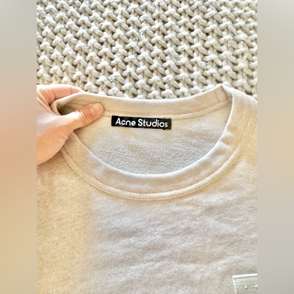Acne studio women’s cream color crewneck sweater - Picture 5 of 6